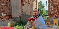 В Преображенском храме села Спас-Седчено совершена Божественная литургия - Выксунская епархия