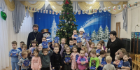 В день отдания праздника Рождества Христова настоятель храма села Арефино посетил детский сад «Сказка» - Выксунская епархия