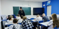 Настоятель Никольского храма встретился с учениками Сар-Майданской школы - Выксунская епархия