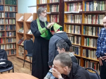 Священник Благовещенского благочиния посетил Решетихинский психоневрологический интернат