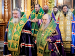 Накануне дня памяти преподобного Серафима Саровского в Дивеевском монастыре состоялось вечернее богослужение